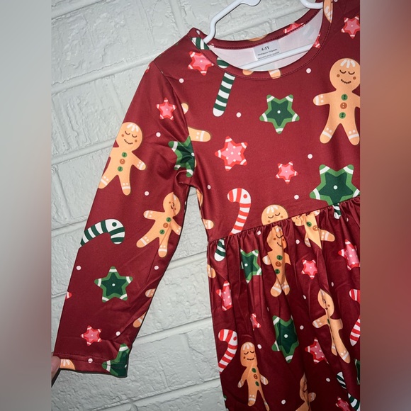 Merry Christmas 🎄 NWOT girls dress 4-5 years - Picture 3 of 7
